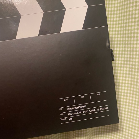 BTS 2020 Army Membership Kit - Picture 2 of 3